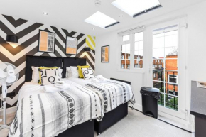 Funky London Studio, Comfort Meets Style